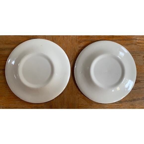 Vintage Royal Currier & Ives "Harvest" Plates - Picture 3 of 4